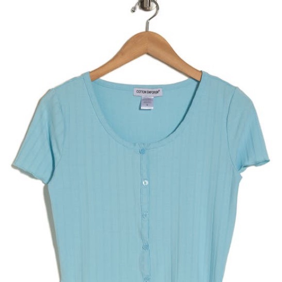 Cotton Emporium Tops - COTTON EMPORIUM Women's Button-Up
Ribbed Cardigan In Aqua Top